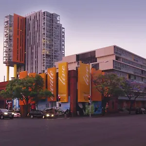 公寓式酒店 阿德莱德盛橡爱住之区酒店